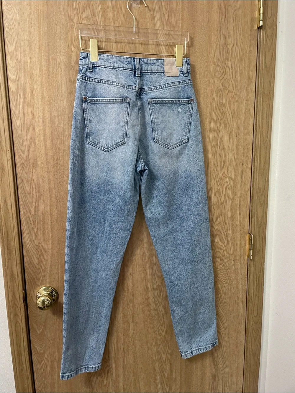 ZARA High Waisted Jeans 👖
